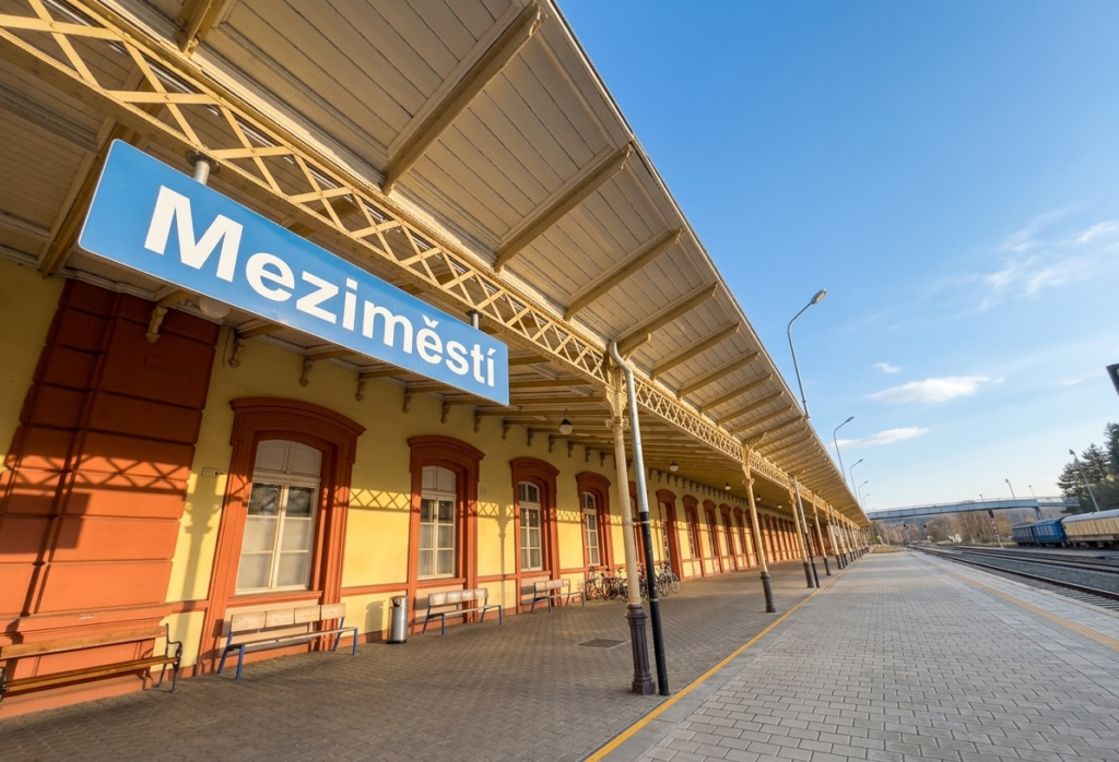 Meziměstí train station